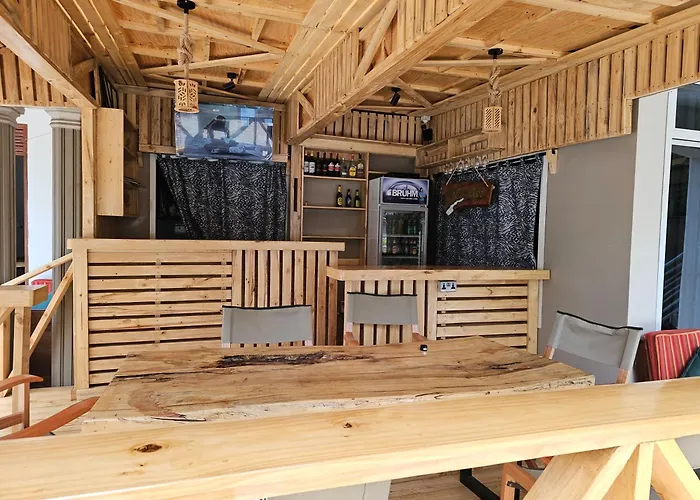 Pembeni River House