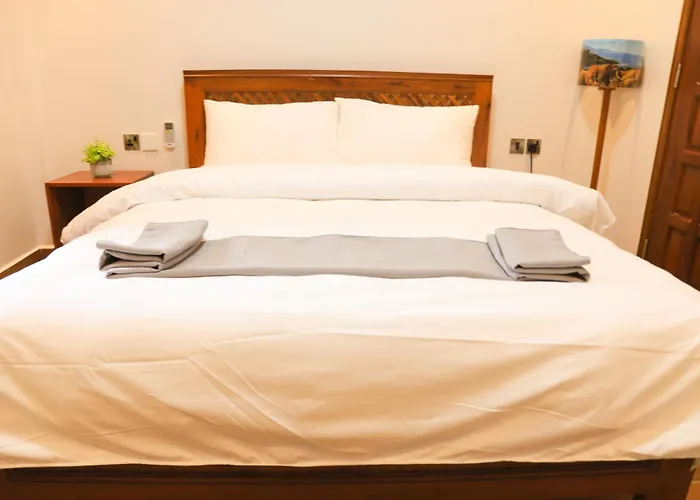 River House Lodge International