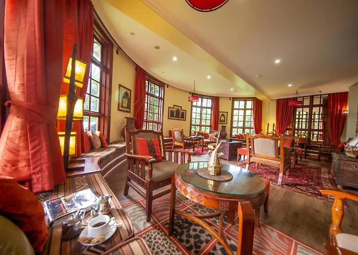 Golf hotel: African Tulip Hotel